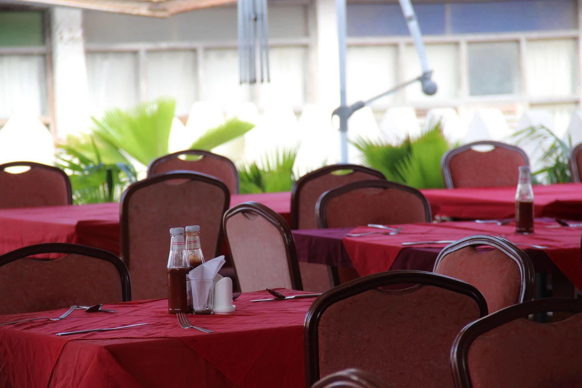 Al-Minar Hotel Zanzibar Ngoại thất bức ảnh
