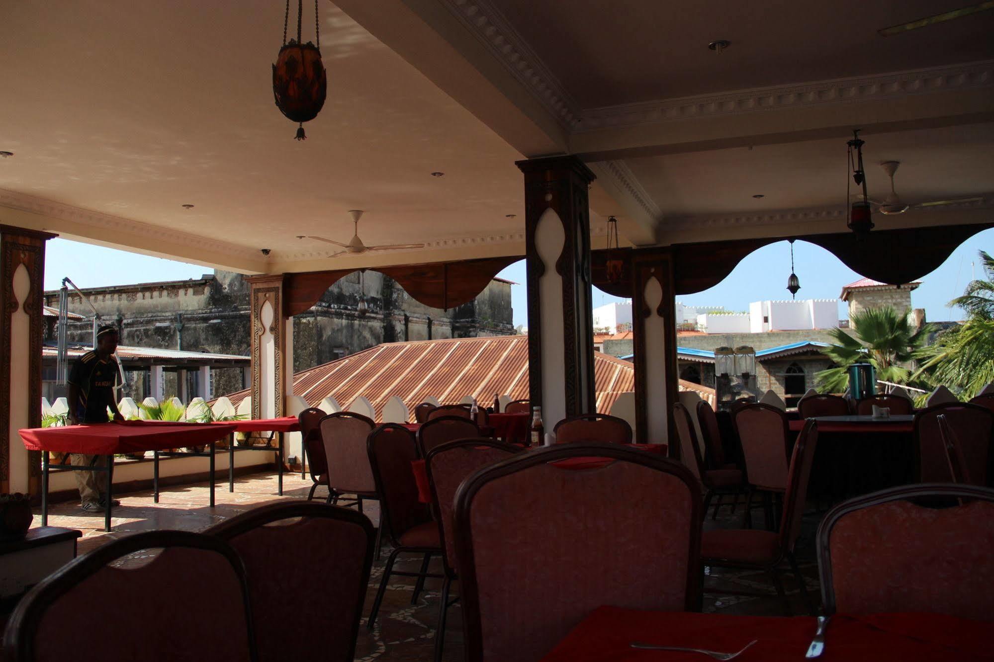Al-Minar Hotel Zanzibar Ngoại thất bức ảnh